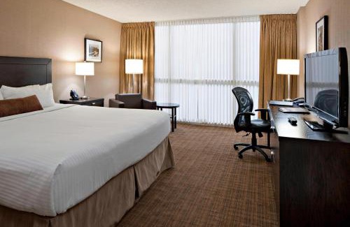 Calgary Hotel | Delta Hotels Calgary Airport In-Terminal