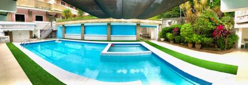 Pansol House | Deluxe Villa Leah Natural Hotspring Resort