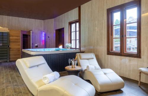Tournus Hotel | Demeures & Châteaux - Hôtel Greuze & Spa Tournus