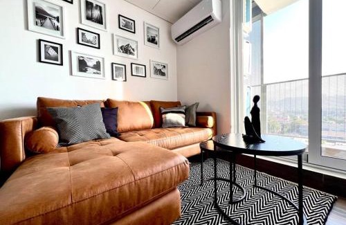 Monterrey Centro Apartment | Depa con alberca y jardín a 5 min de San Pedro