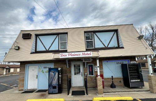 Des Plaines Hotel | Des Plaines Motel By OYO O'Hare Airport Chicago