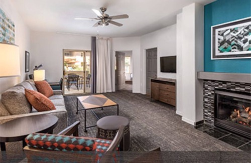 South Scottsdale Resort | Desert Oasis-Resort Fun