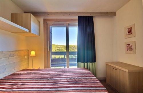 Belle Plagne Apartment | Deux pièces pour 4-5, balcons, proche des pistes et commerces - FR-1-455-180