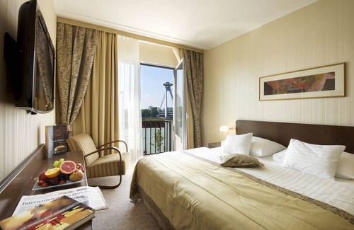 Old Town Hotel | Devin Hotel