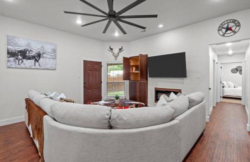 Fort Worth House | DFW 4 Bedroom Home , New Construction
