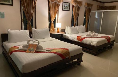 Samut Songkhram Hotel | Dhammachart RiverView