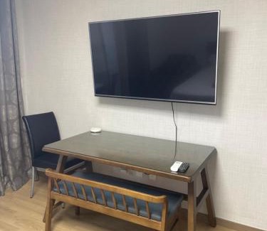 Clark Freeport Apartment | DHeights Monterrace Clark Studio with Kitchen Overlooking Balcony