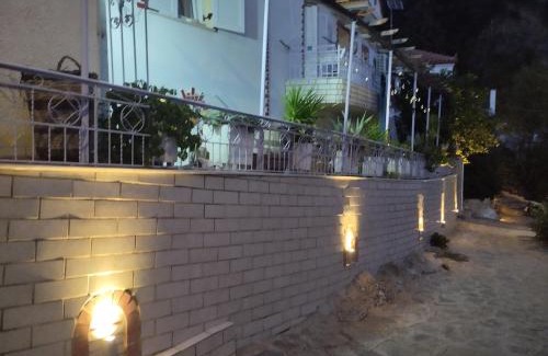 Trikeri Apartment | Dimitris house