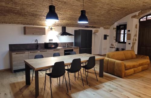 Historic Castle District Apartment | Dimora Luxury Canelles