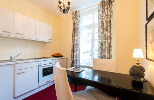 Westend-Sud Apartment | DIRAZI Guesthouse & Apartments GmbH