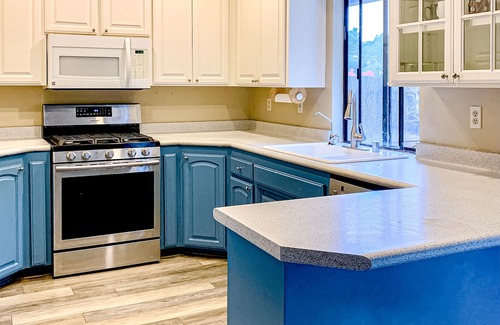 Spring Valley House | Discover outdoor paradise at this Spring Valley oasis with a hot tub, BBQ island