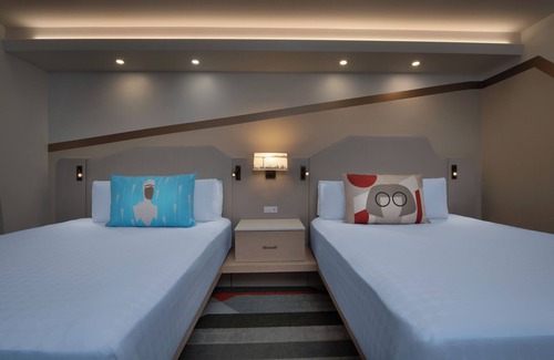 Bay Lake Hotel | Disney's Contemporary Resort
