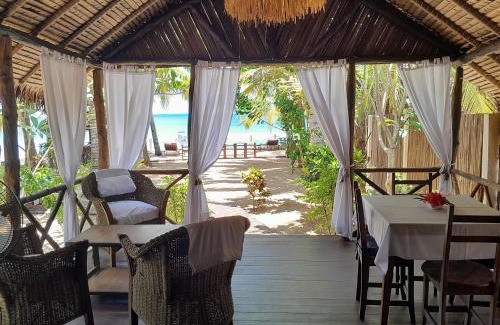 Antafondro Cabin | Doany Beach