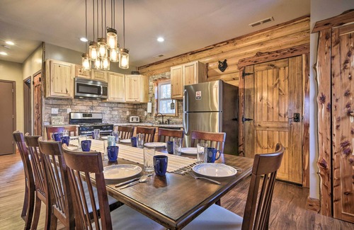 Pittsville Cabin | Dock w/Boat Slip: Cozy Cabin Near Leesville Lake!