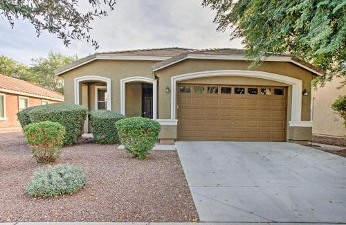 Gilbert House | Dog-Friendly Arizona Retreat with Patio and Grill!