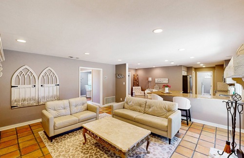 North San Antonio - SAT House | Dog-friendly chic home w/private outdoor pool, gas grill, & enclosed backyard