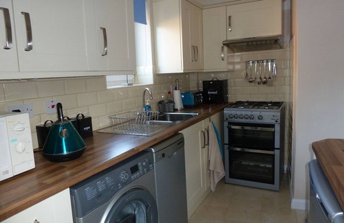 Caister-on-Sea Cottage | Dog Friendly, Cosy Fisherman's Cottage Within 150 Metres Of A Long Sandy Beach