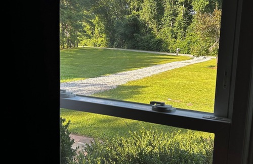 Tabor City Apartment | Dog Friendly Country Paradise