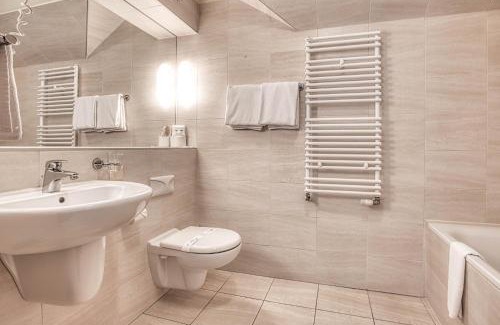 Oliwa Hotel | Dom Oliwski