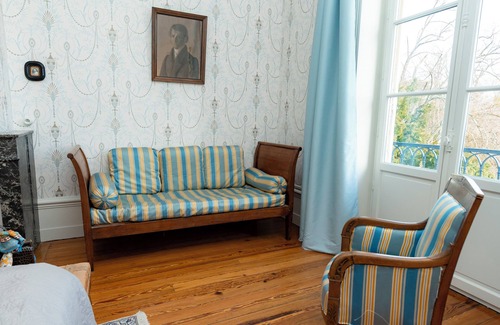 Les Echets House | Domaine de Montclair