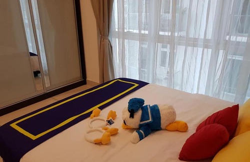 Taman Century Apartment | Donald Duck Theme Homestay JB