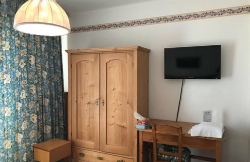 Illmitz Bed & Breakfast | Doppelzimmer, Dusche, WC, Economy - Weinidylle Opitz
