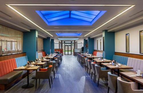 Sulzbach Hotel | Dorint Main Taunus Zentrum Frankfurt Sulzbach