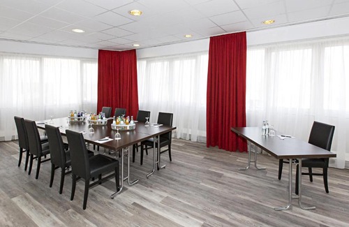 Region Hannover District Hotel | DORMERO Hotel Hannover-Langenhagen Airport