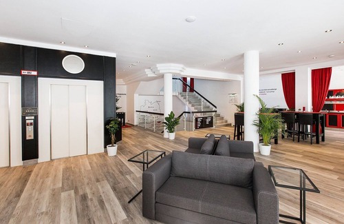 Munchen District Hotel | DORMERO Hotel München-Kirchheim Messe