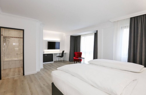 Lank-Latum Hotel | DORMERO Hotel Meerbusch
