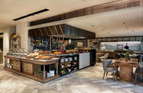 Ploenchit Hotel | DoubleTree by Hilton Bangkok Ploenchit