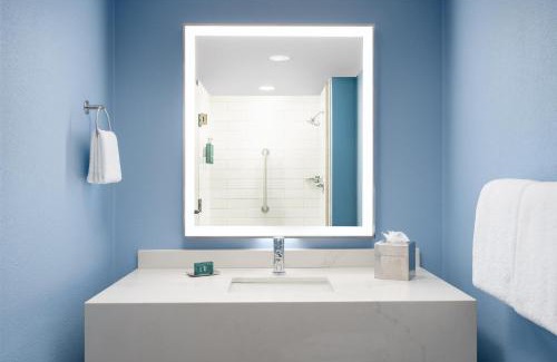 Key West Resort | DoubleTree by Hilton Grand Key Resort