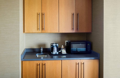 Downtown Niagara Falls Hotel | DoubleTree by Hilton Hotel Niagara Falls New York
