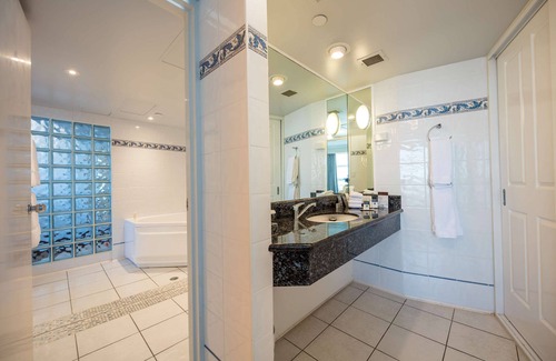 Cairns Central Business District Hotel | DoubleTree by Hilton Hotel Cairns