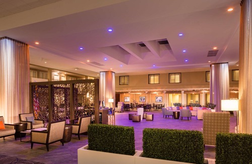 West Laurel Hotel | DoubleTree by Hilton Hotel Laurel