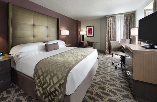 Orlando Hotel | DoubleTree by Hilton Hotel Orlando East - UCF Area