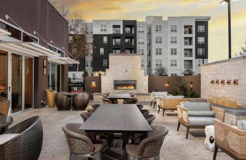 Wetmore Hotel | DoubleTree by Hilton San Antonio Northwest - La Cantera