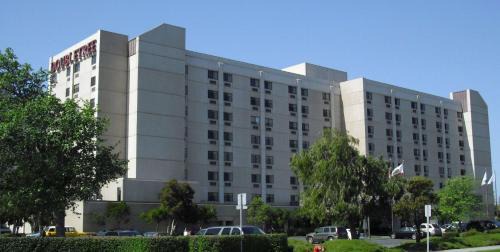 Burlingame Hotel | DoubleTree by Hilton San Francisco Airport