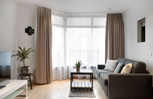 Vesturbær Apartment | Downtown Apartment by Old Harbor