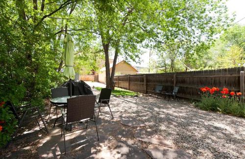 Historic Downtown Durango House | Downtown Cottage