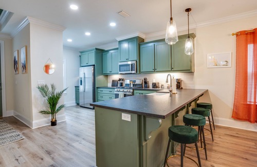 Tallahassee House | Downtown escape: Lakes & Parks - 20min to Airport