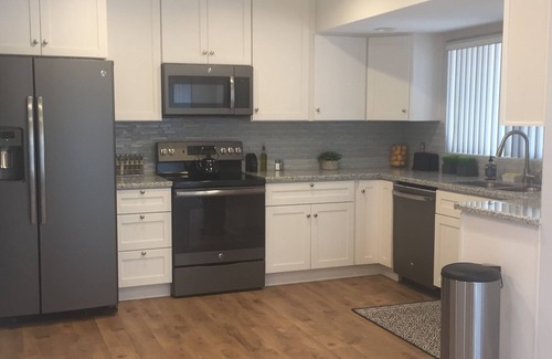 Booker T. Washington House | Downtown PHX -Private Home/Fam. Friendly/4 Blocks/Convention Center/Chase Field