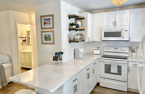 Stuart Cottage | Downtown Stuart Coastal Cottage