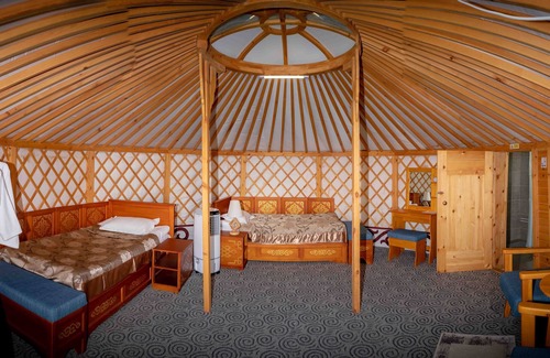 Dalanzadgad Cabin | Dream Gobi Lodge