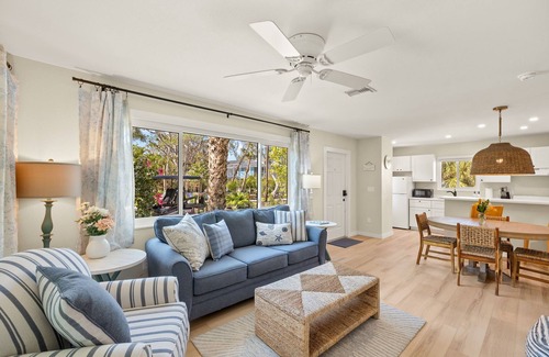 Sanibel Hotel | Driftwood Inn