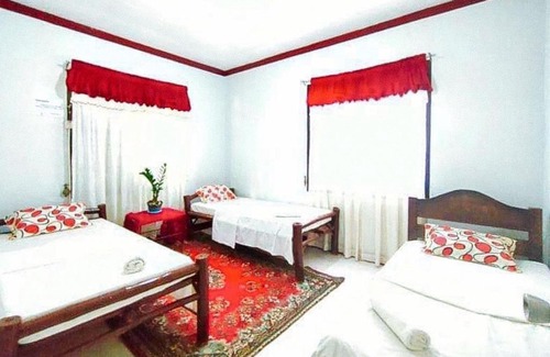 Santa Fe House | Driscoll Xannon Guesthouse Bantayan