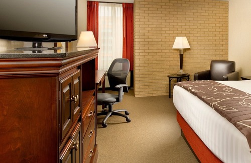 Tuttle Hotel | Drury Inn & Suites Columbus Dublin