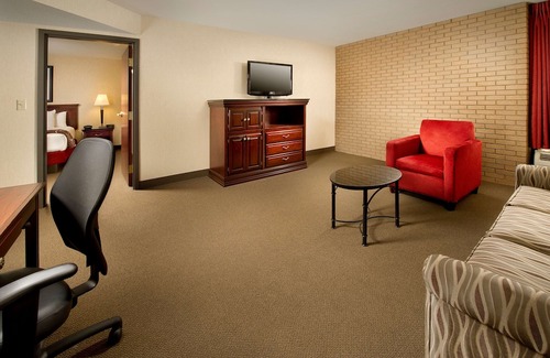 Tuttle Hotel | Drury Inn & Suites Columbus Dublin