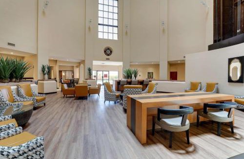 South Mountain Hotel | Drury Inn & Suites Phoenix Airport