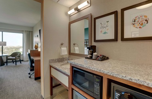 Lake Buena Vista Hotel | Drury Plaza Hotel Orlando - Disney Springs Area
